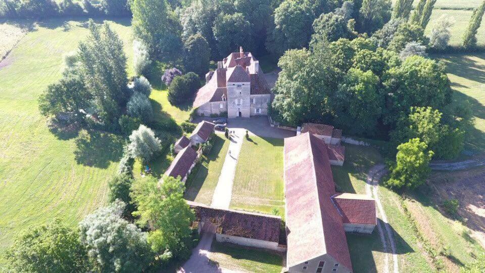 Chateau De Vesset Tréteau 외부 사진